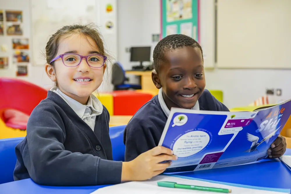 Temple Learning Academy - Pupils Reading - 2023