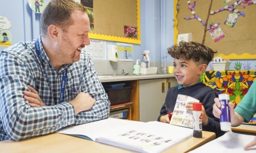 Austhorpe - Teacher with Pupil - 2023 (8)